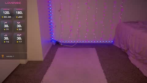 Bella Monroe online show from 06-11-26, 04:32