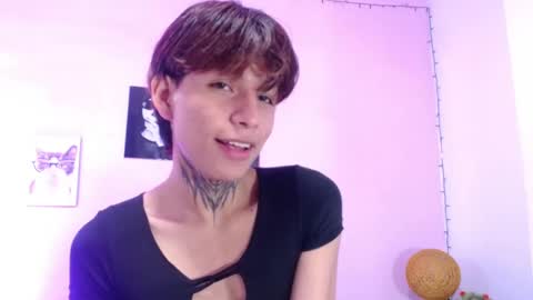 Snapshot of bellamy_094 chatting on 05-07-26, 12:32 bellamy_094 online show from 05-07-26, 12:32