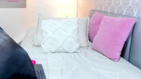 Bella Nix big tits online show from 12-20-25, 03:35