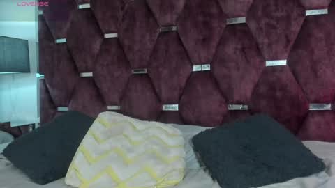 Bella Nix big tits online show from 06-09-26, 11:00