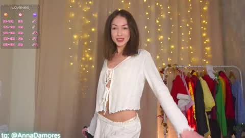 Anna  u can call me Ana de Armas online show from 01-08-26, 05:59