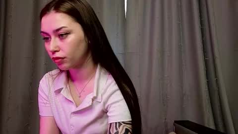 Snapshot of bellarison chatting on 05-19-26, 10:10 Daniela online show from 05-19-26, 10:10