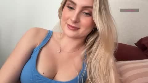 Isabella Ryder online show from 04-10-26, 08:57