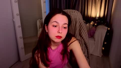 Bella online show from 03-27-26, 05:24