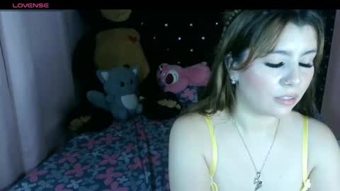 Snapshot of bellatrix_colen chatting on 06-07-26, 03:21 Aleja online show from 06-07-26, 03:21