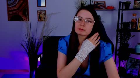 Bella. Ntmu online show from 01-25-25, 05:51