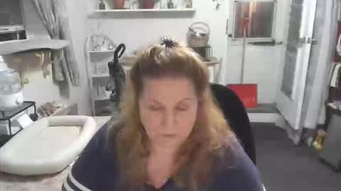 Snapshot of bellavoca chatting on 02-14-26, 12:07 Bellavoca online show from 02-14-26, 12:07