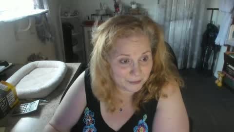 Snapshot of bellavoca chatting on 08-09-26, 11:26 Bellavoca online show from 08-09-26, 11:26