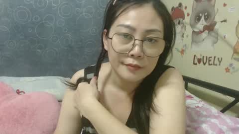 Bella online show from 01-24-25, 01:56