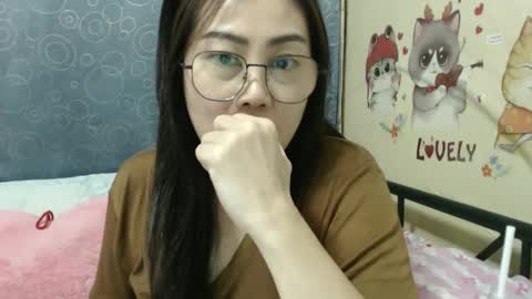 Bella online show from 02-03-25, 11:42