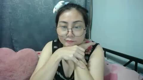 Bella online show from 03-19-26, 01:53