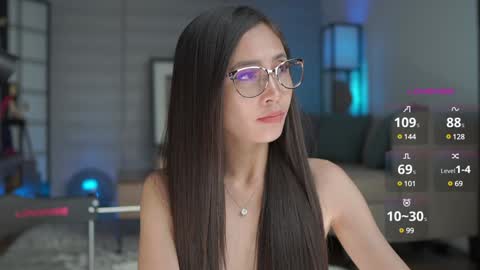 Snapshot of belle_adrienne chatting on 01-25-25, 12:47 Belle Adrienne  IG  online show from 01-25-25, 12:47