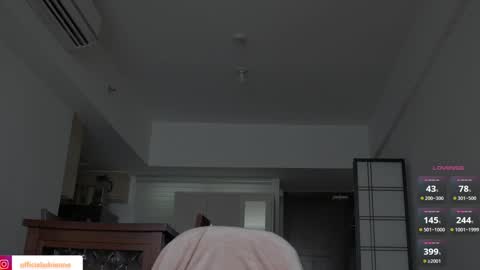 Belle Adrienne  IG  online show from 02-25-26, 04:11