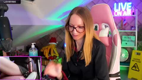 Snapshot of belle_alice chatting on 02-24-25, 10:37 Alice online show from 02-24-25, 10:37