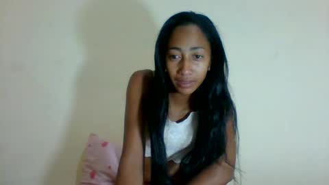 belle_annah online show from 06-19-26, 01:43