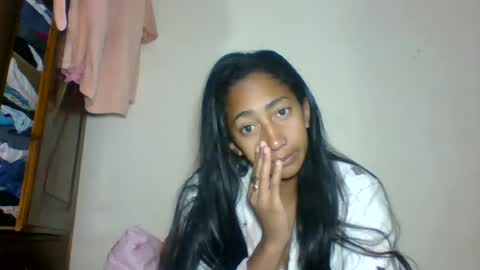 belle_annah online show from 07-01-26, 03:52