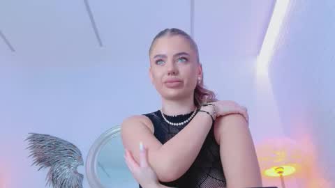 Kim online show from 01-07-26, 04:59
