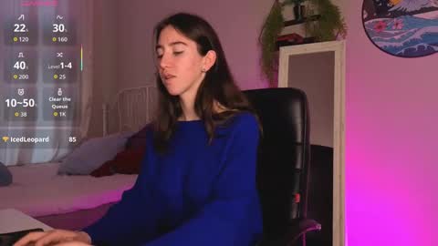 Bella online show from 09-17-25, 02:52