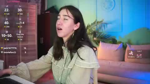 Bella online show from 09-18-25, 04:09