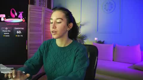 Bella online show from 10-14-25, 04:08