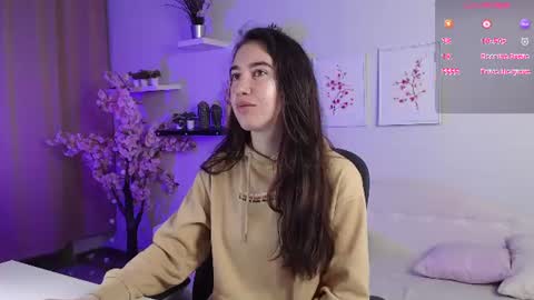 Bella online show from 06-26-26, 05:23