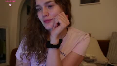 BELLE   online show from 06-26-26, 05:06