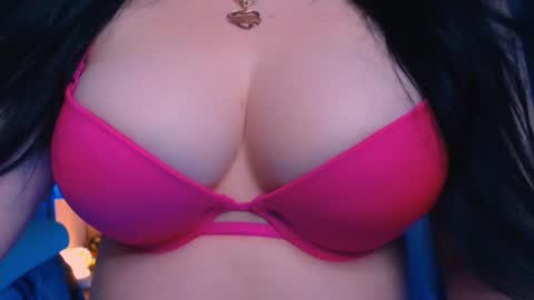 Hello I am kind friendly and cute girl online show from 01-18-25, 09:55