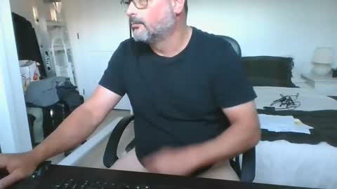 bellequeue19758 online show from 04-12-26, 10:42