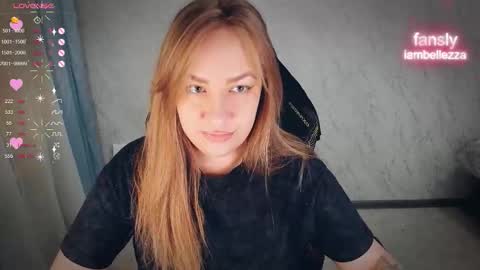 Your Annabelle Wolf  online show from 12-03-25, 07:12