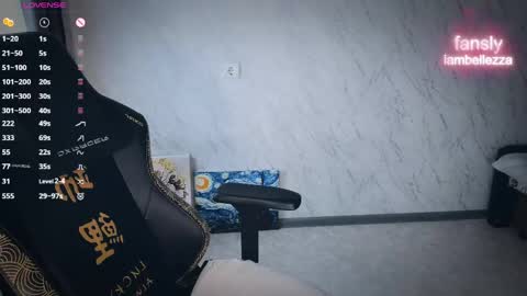 Snapshot of bellezza_ chatting on 04-23-26, 02:41 Your Annabelle Wolf online show from 04-23-26, 02:41