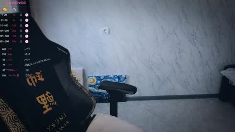 Snapshot of bellezza_ chatting on 04-27-26, 03:21 Your Annabelle Wolf online show from 04-27-26, 03:21