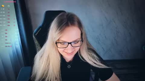 Snapshot of bellezza_ chatting on 06-01-26, 04:20 Your Annabelle Wolf online show from 06-01-26, 04:20