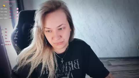 Snapshot of bellezza_ chatting on 06-15-26, 09:55 Your Annabelle Wolf online show from 06-15-26, 09:55
