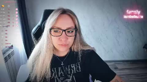 Snapshot of bellezza_ chatting on 06-16-26, 12:52 Your Annabelle Wolf online show from 06-16-26, 12:52