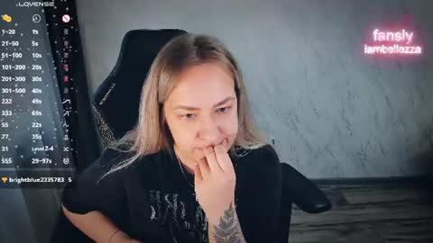 Snapshot of bellezza_ chatting on 06-20-26, 06:11 Your Annabelle Wolf online show from 06-20-26, 06:11