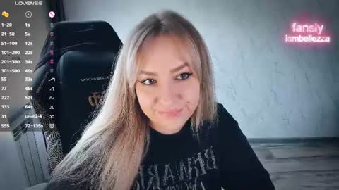 Snapshot of bellezza_ chatting on 07-03-26, 09:27 Your Annabelle Wolf online show from 07-03-26, 09:27
