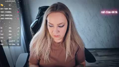 Snapshot of bellezza_ chatting on 07-26-26, 09:27 Your Annabelle Wolf online show from 07-26-26, 09:27