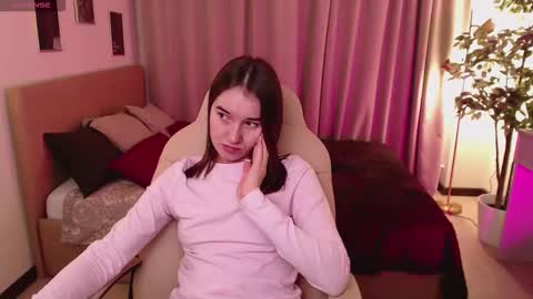 Bella online show from 12-14-25, 01:55