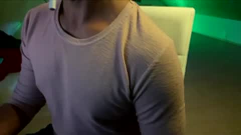 bello477192 online show from 12-20-25, 06:37