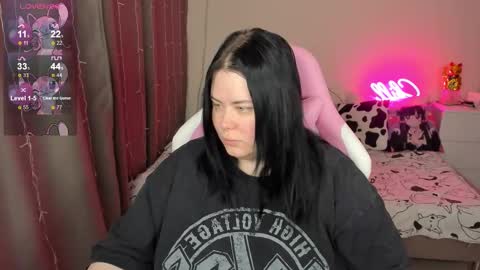 LinaBoo online show from 02-10-26, 04:05