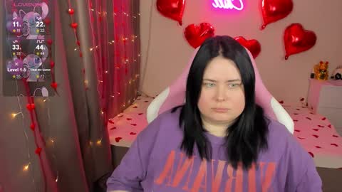 LinaBoo online show from 02-20-26, 06:37