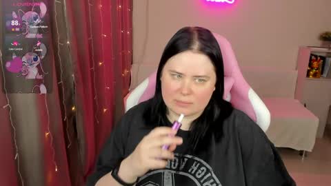 LinaBoo online show from 04-09-26, 05:07