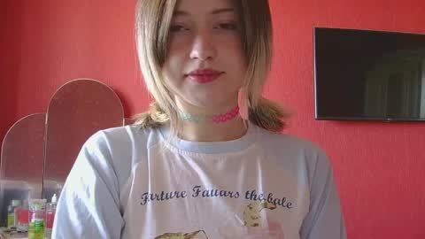 Snapshot of belovedmary chatting on 05-19-26, 06:42 belovedmary online show from 05-19-26, 06:42