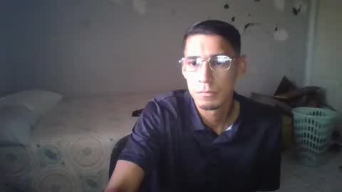 Snapshot of belz2346 chatting on 09-25-25, 04:43 belz2346 online show from 09-25-25, 04:43