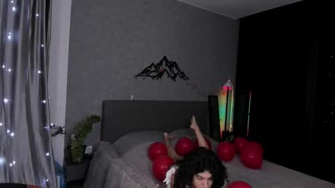 A girl from your  dreams online show from 02-14-26, 04:20