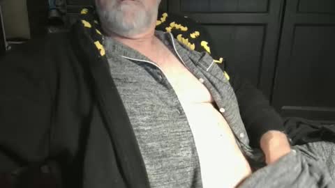 Snapshot of bendrinkin chatting on 12-06-24, 10:16 bendrinkin online show from 12-06-24, 10:16