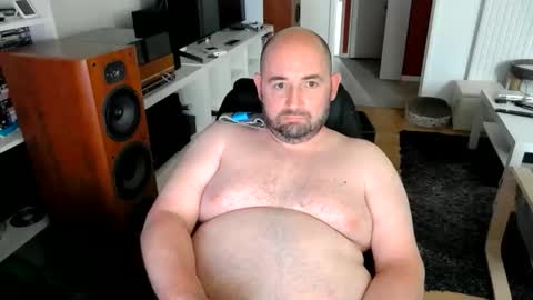 Snapshot of bennn54 chatting on 05-24-26, 03:17 Ben online show from 05-24-26, 03:17