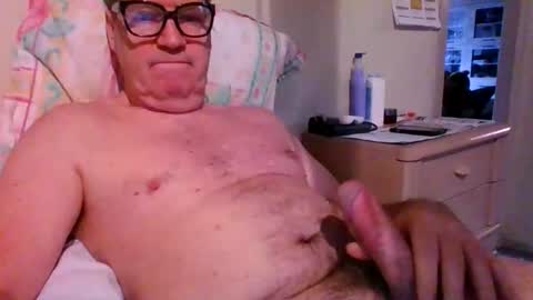 bennybutterfly007 online show from 02-02-26, 09:19