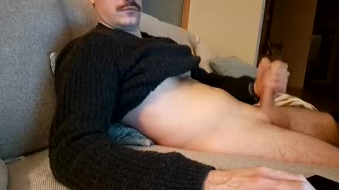 benoitgmx12 online show from 02-18-26, 08:49