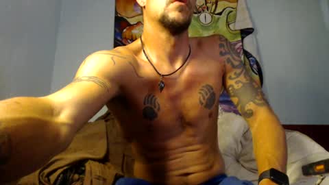 Bent Bunny online show from 08-02-26, 04:22